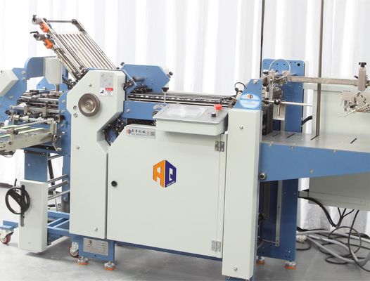 4 Toka Plakalı 480mm Genişlik Paralel Çapraz Katlama Kağıt Katlama Makinesi