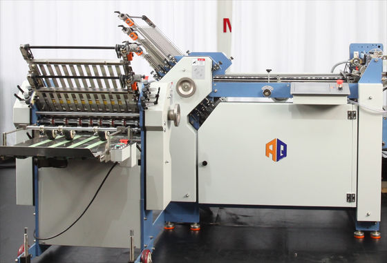 480mm Genişlik 6 Toka Plakalı Dişli Sürüş Çapraz Katlama Kağıt Katlama Makinesi