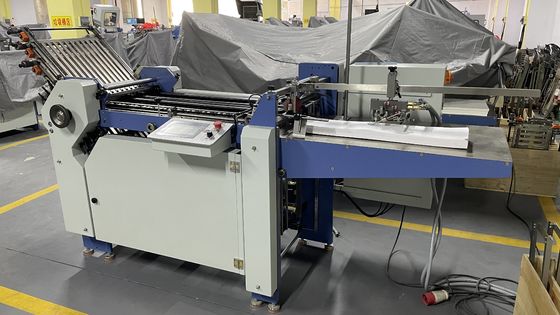 Kitapçık için 480mm Genişlik A3 Kağıt Katlama Makinesi Dişli Sürüş Tipi
