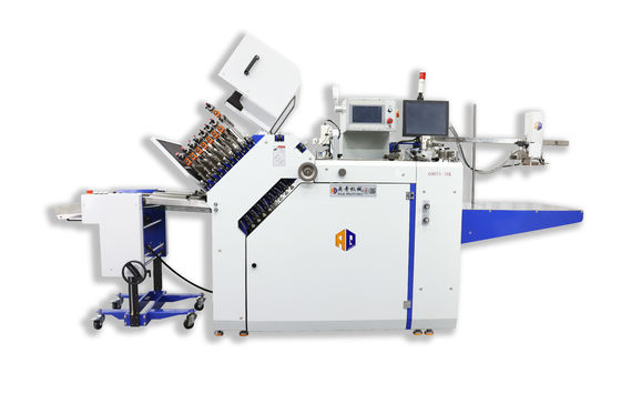 600 mm genişliğinde ilaç broşürleri kağıt katlama makinesi CCD kamera kontrolü ile
